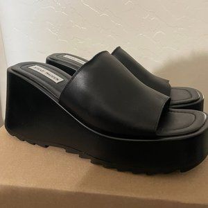 Steve Madden Pepe 30